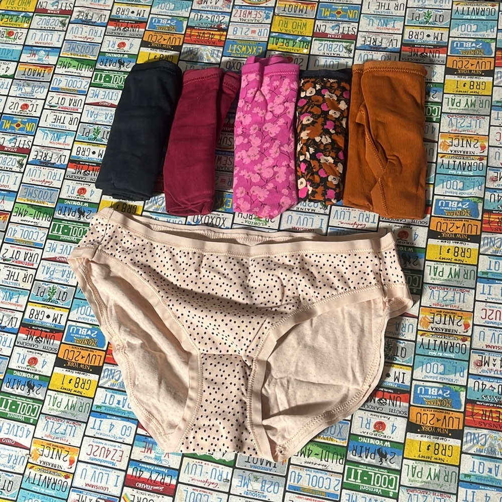 Amazon Essentials Women’s Underwear Lot of 6 Cotton Stretch Briefs XS
